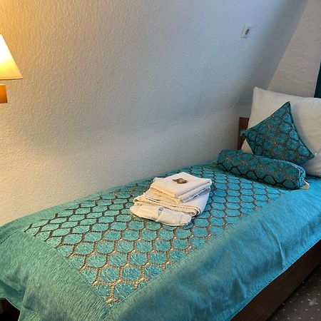 Hotel Und Restaurant Loewenbraeu Koeln Eksteriør billede